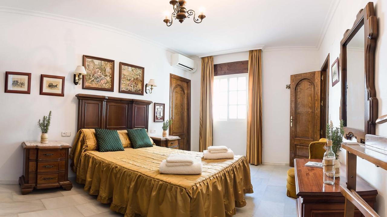 לינה וארוחת בוקר מונטיה Boutique House Lujopobre מראה חיצוני תמונה